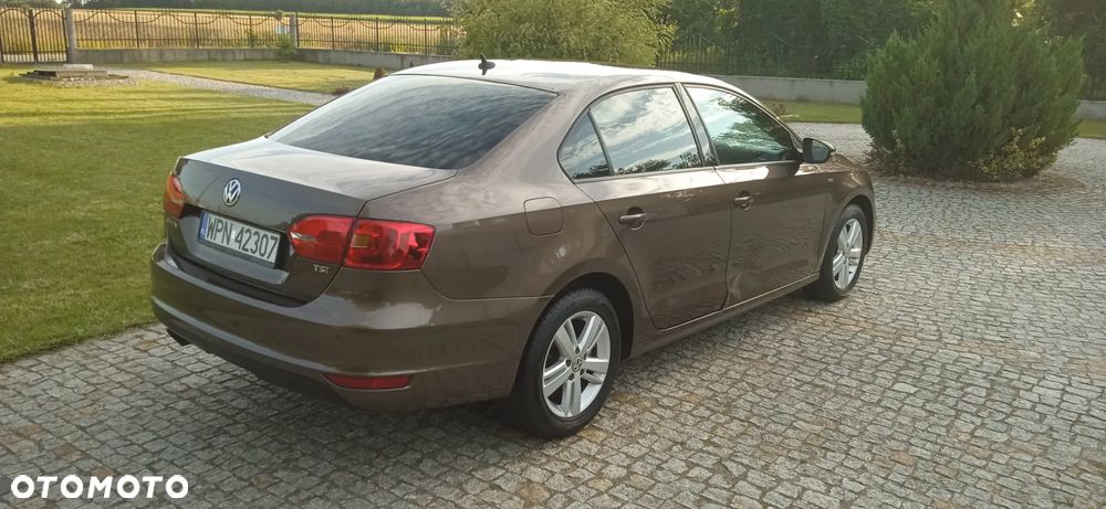 Volkswagen Jetta 1.4 TSI Match - 6