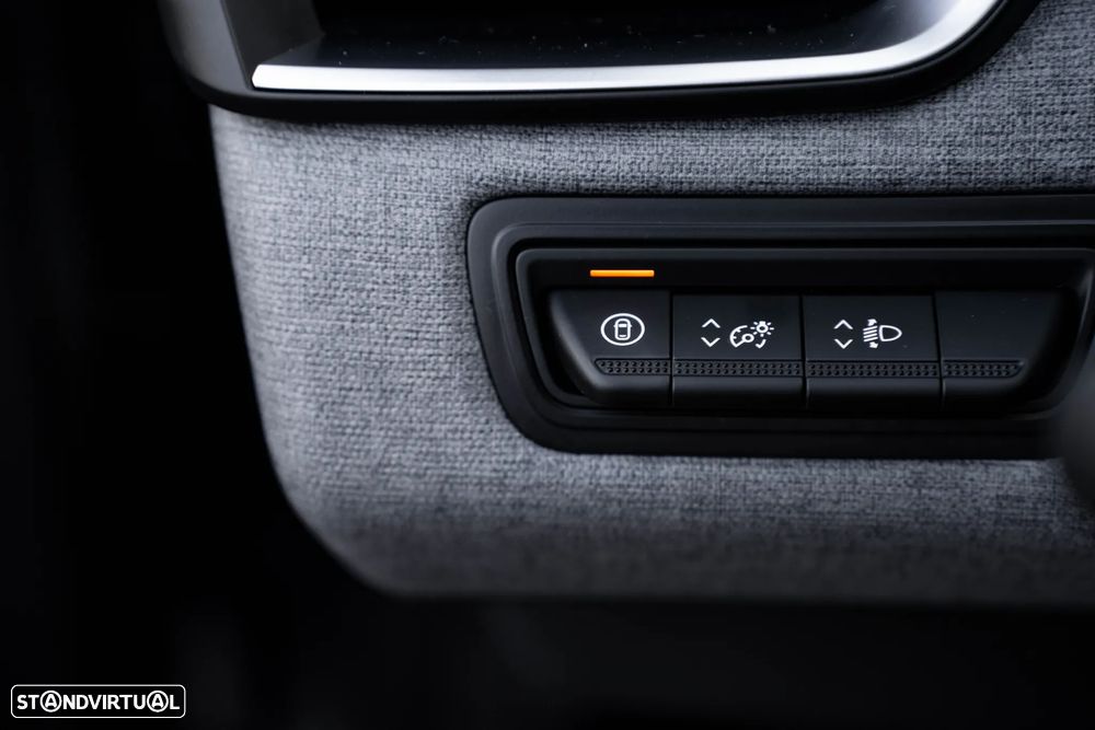 Renault Clio 1.0 TCe Evolution - 21