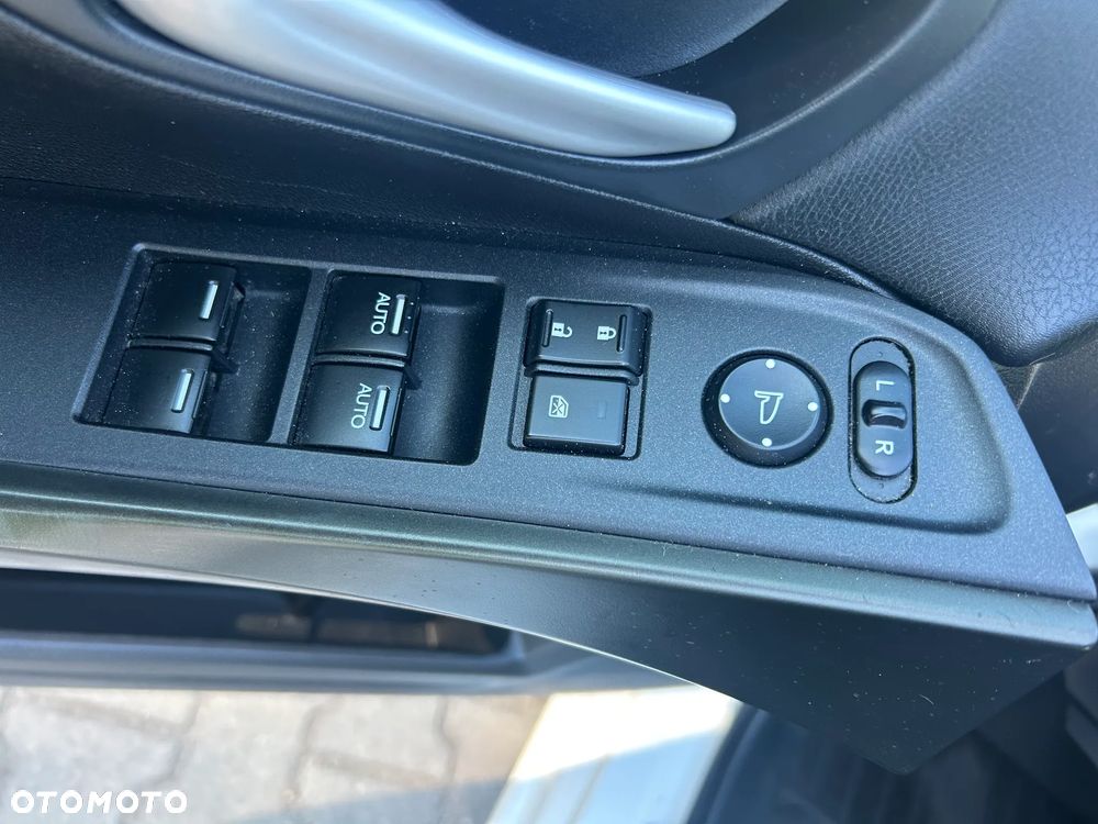 Honda Civic 1.6 i-DTEC Comfort Black Edition - 28
