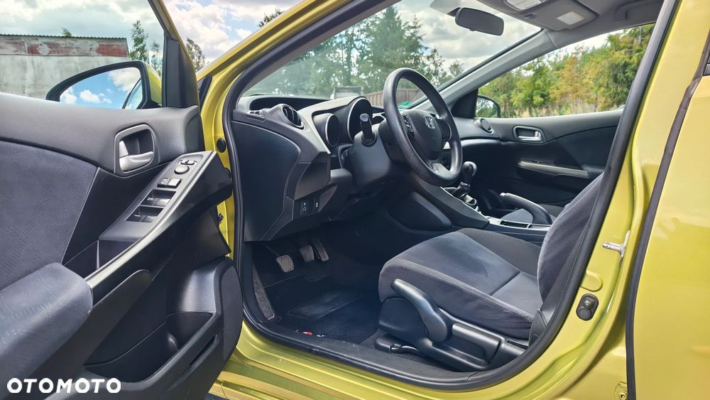 Honda Civic 1.8 i-VTEC Sport Black Edition - 5