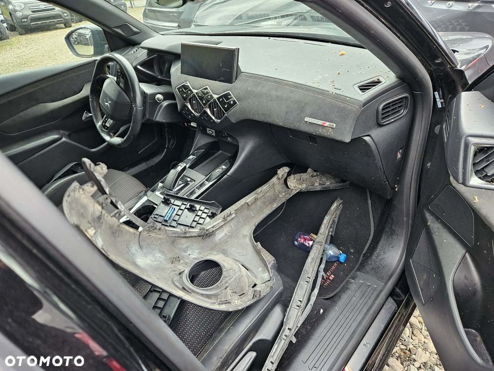 DS Automobiles DS 3 - 11