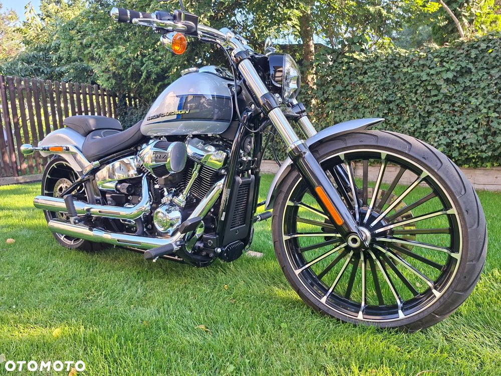 Harley-Davidson FXSB Breakout - 2