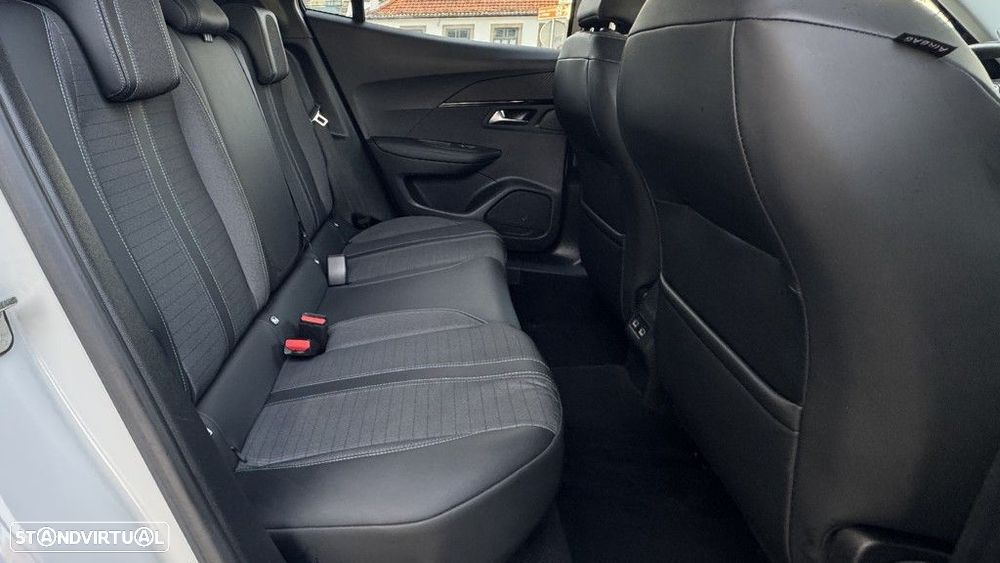 Peugeot 2008 1.5 BlueHDi Allure EAT8 - 14