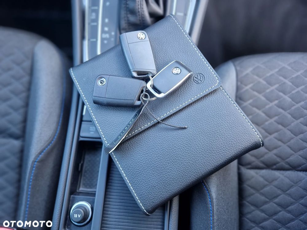 Volkswagen Golf 2.0 TDI R-Line DSG - 14