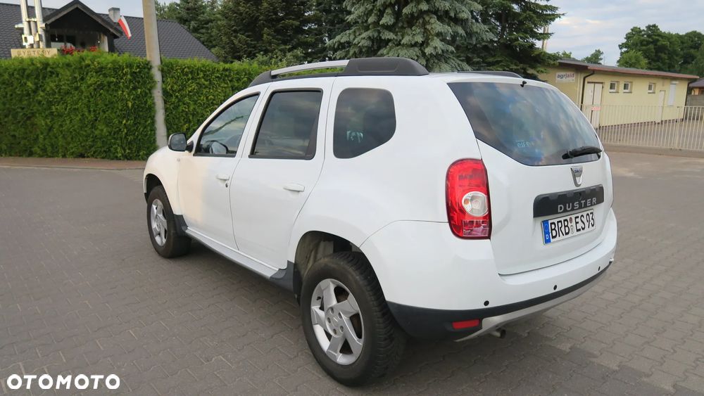 Dacia Duster 1.6 16V 4x2 Essentiel - 4