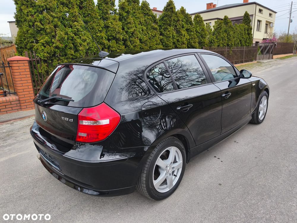 BMW Seria 1 118d DPF Edition Lifestyle - 34