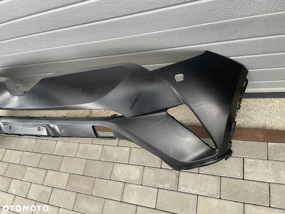 ZDERZAK PRZEDNI TOYOTA C-HR  2016-2019 - NOWY SPRYSKI - 2