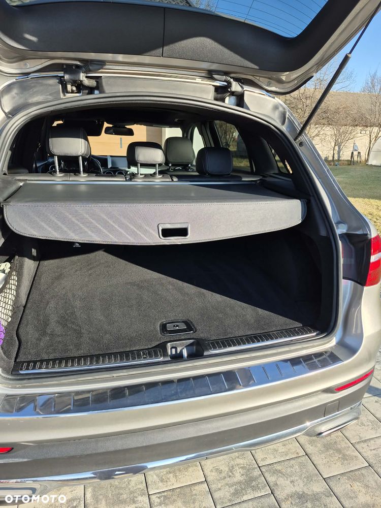 Mercedes-Benz GLC 300 4Matic 9G-TRONIC - 8