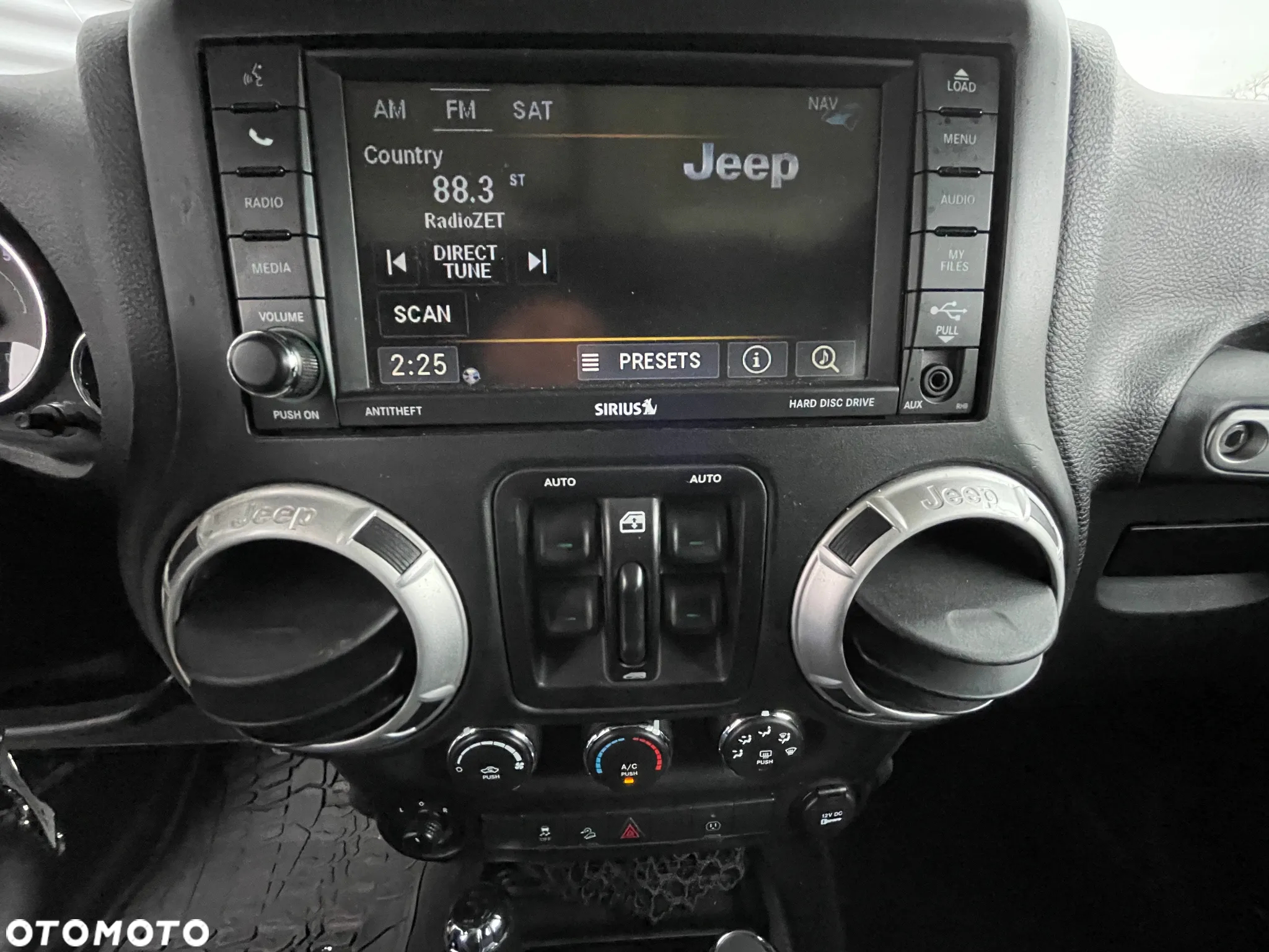 Jeep Wrangler 3.6 Sahara - 19