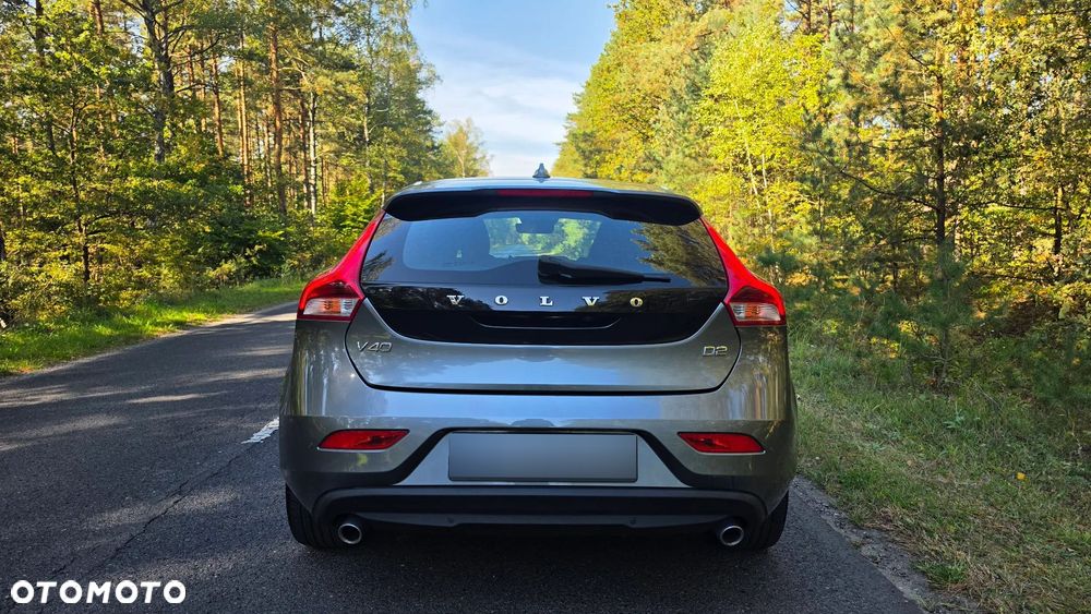 Volvo V40 D2 Drive-E SCR Momentum - 5