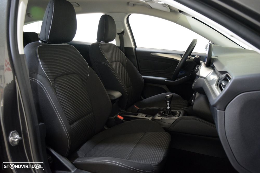 Ford Focus SW 1.0 EcoBoost Titanium - 13