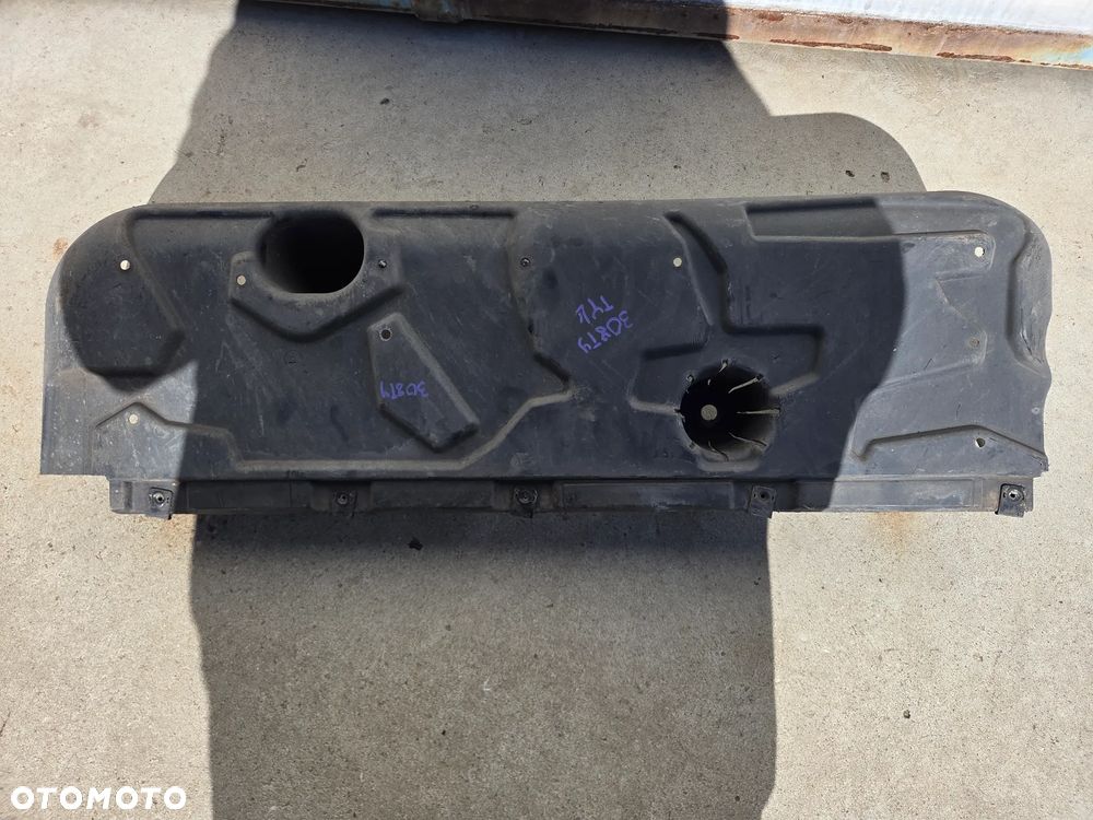 Płyta osłona podwozia tylna Peugeot 308 T9 HB   9804322780 - 4
