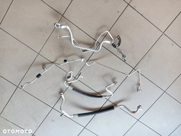Nissan Micra K14 1.0 Turbo rurka przewod klimatyzacji