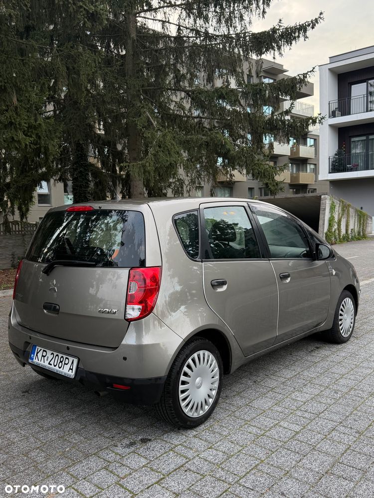 Mitsubishi Colt 1.3 Automatik Invite - 22