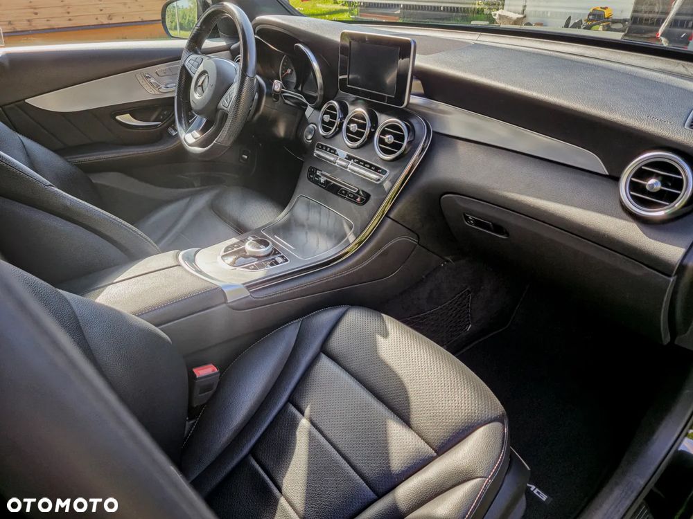 Mercedes-Benz GLC 300 4-Matic - 11