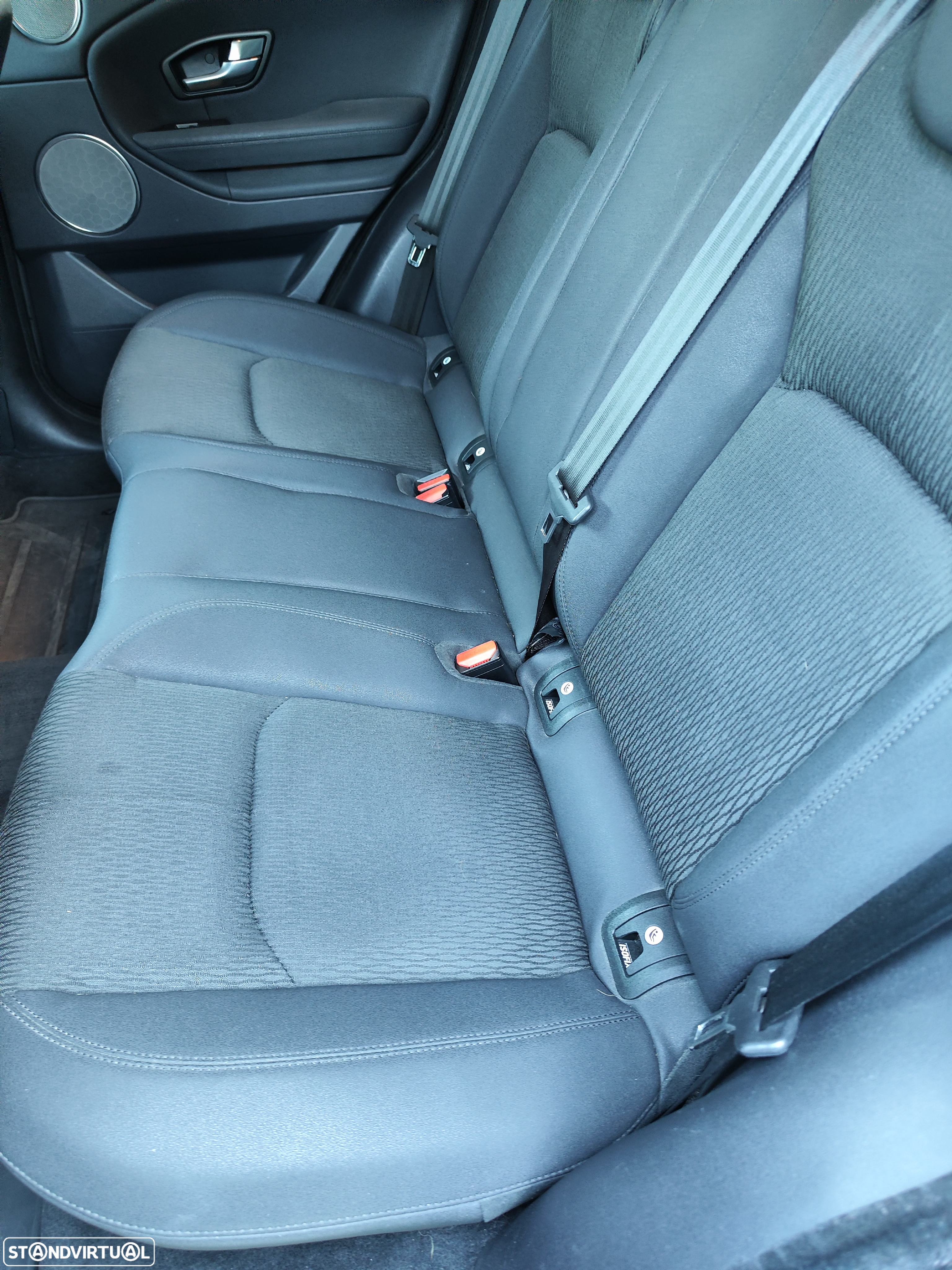 Land Rover Range Rover Evoque 2.0 D150 - 19