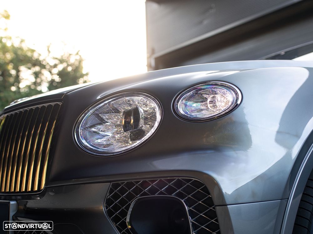 Bentley Bentayga EWB V8 Azure - 10