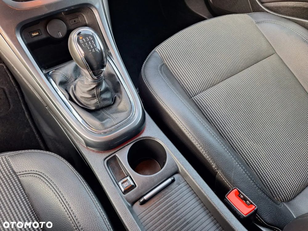 Opel Astra 1.4 Turbo Active - 23