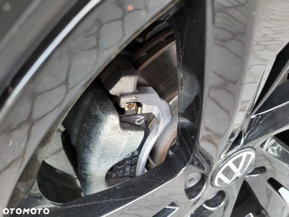 Volkswagen Tiguan 2.0 TDI R-Line DSG - 10