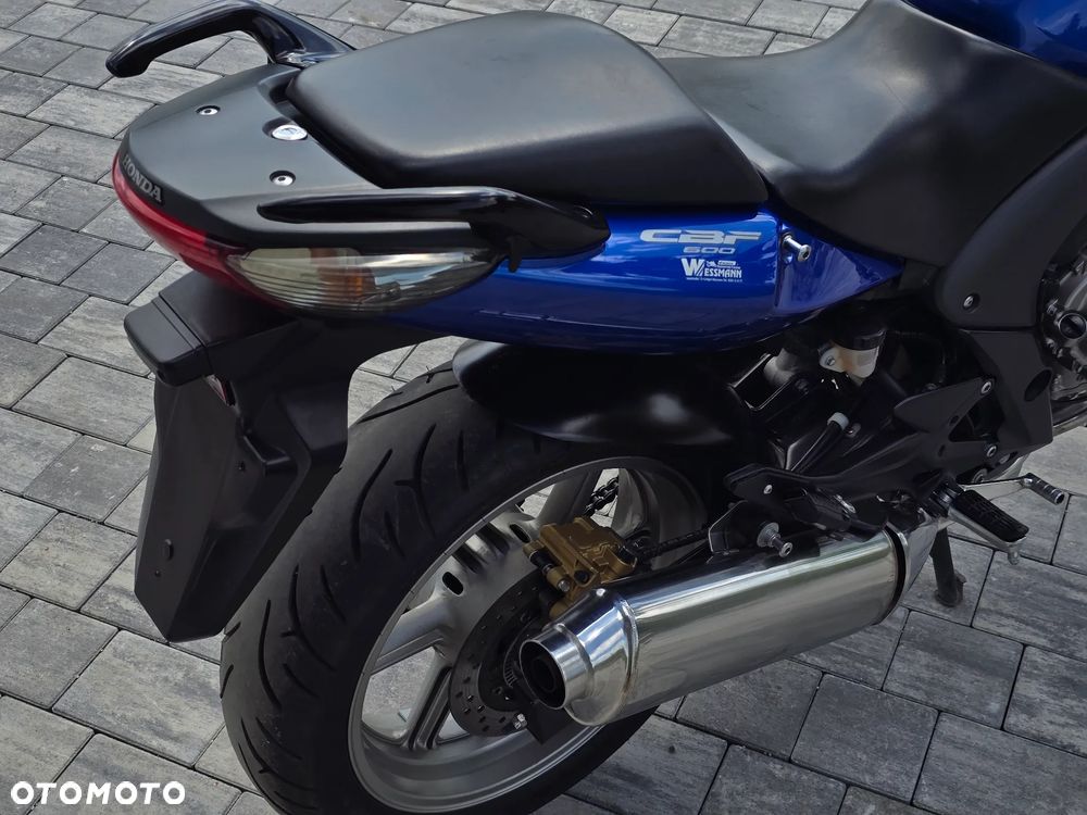 Honda CBF - 21