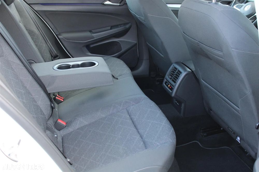 Volkswagen Golf 2.0 TDI DSG Life - 13