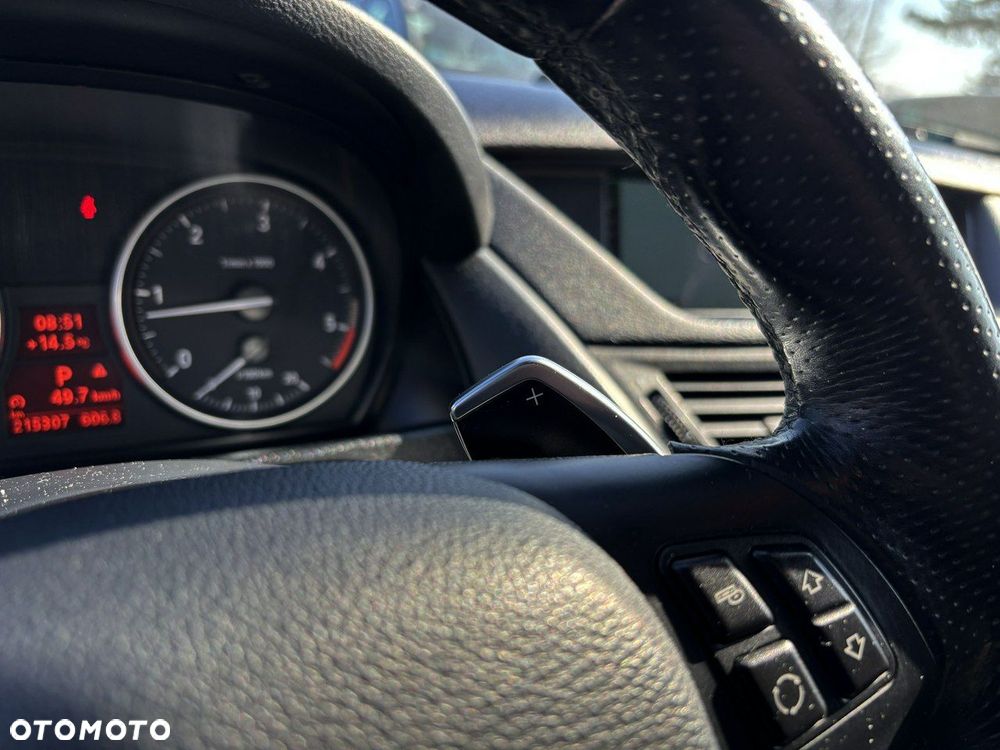 BMW X1 xDrive23d - 21