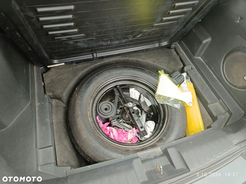 Dodge Caliber - 8