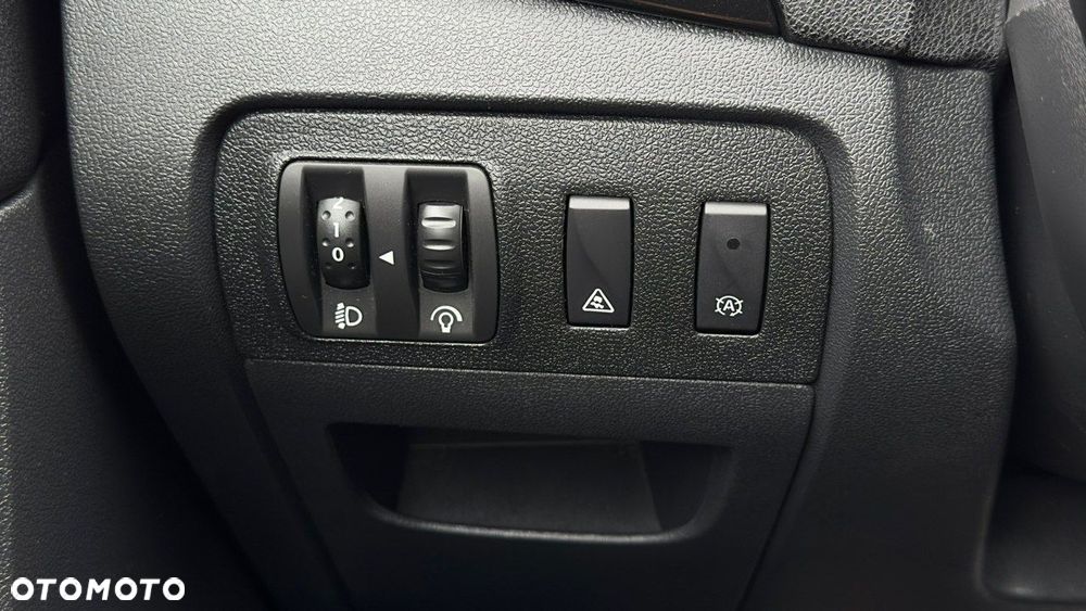 Renault Scenic - 28