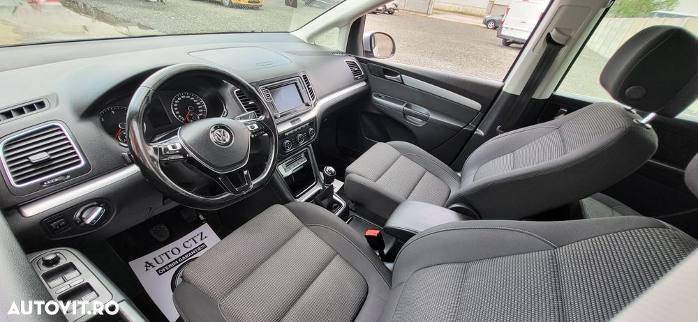 Volkswagen Sharan - 39