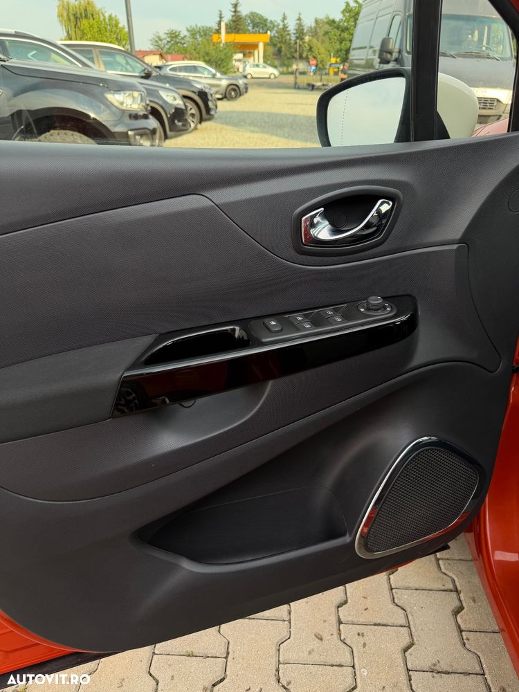 RENAULT Captur 2015 — imagine 9