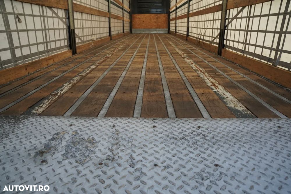 Fruehauf CORTINĂ / STANDARD / HALOMETRU DHOLLANDIA 2.000 kg / SAF / PODEA RESISTENTĂ, ȘINĂ ȘI PLĂCĂ / PODEA ARMATĂ - 21