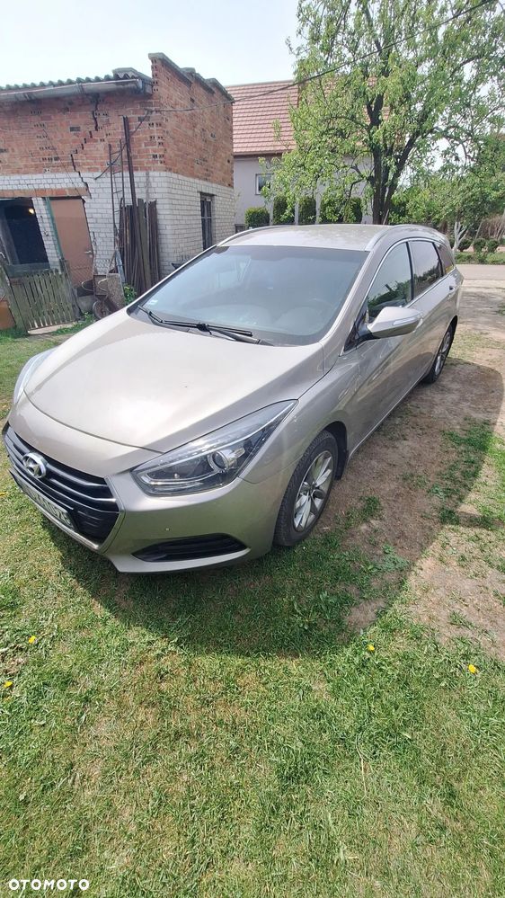 Hyundai i40 - 1