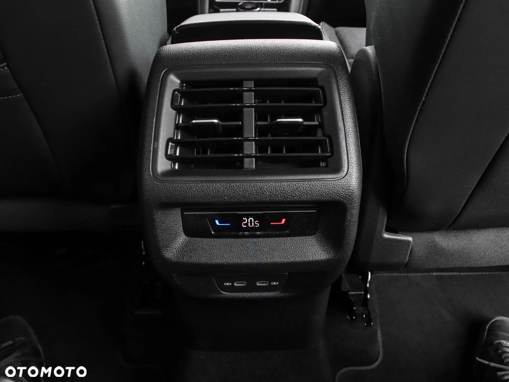 Volkswagen Tiguan 1.5 TSI EVO Elegance DSG - 14