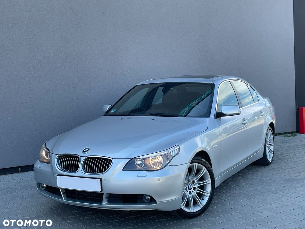 BMW Seria 5 525i - 2