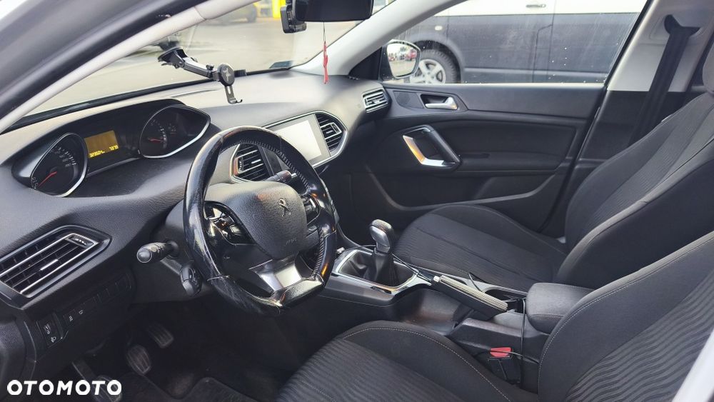 Peugeot 308 - 7