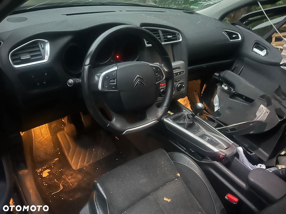 Citroën C4 - 25