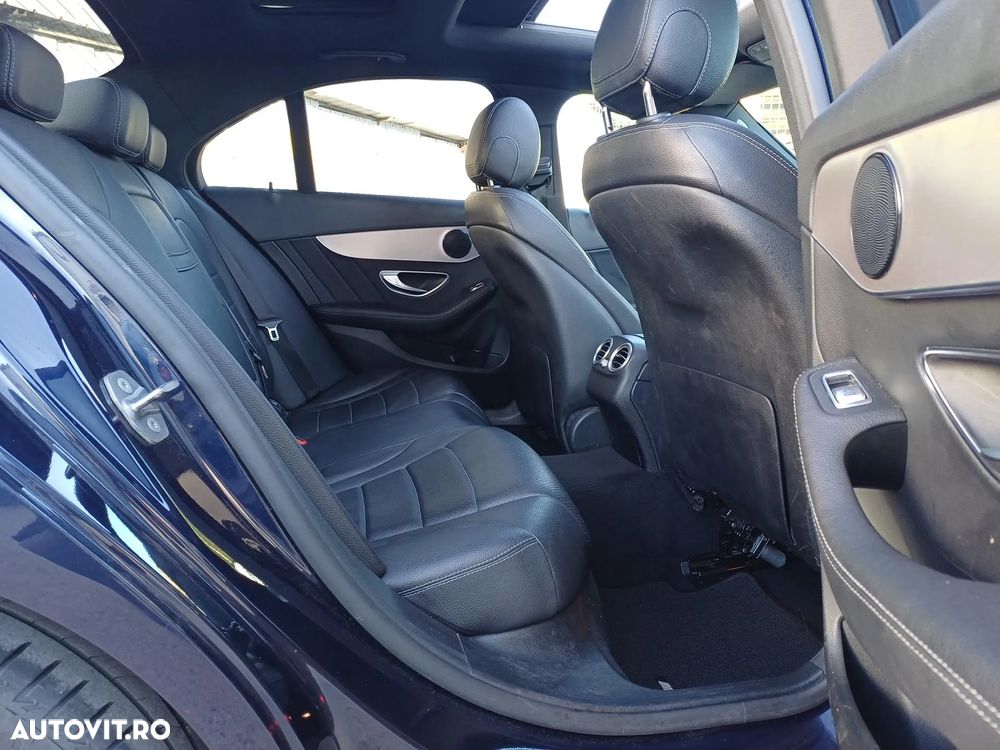 Mercedes-Benz C 200 9G-TRONIC AMG Line - 25