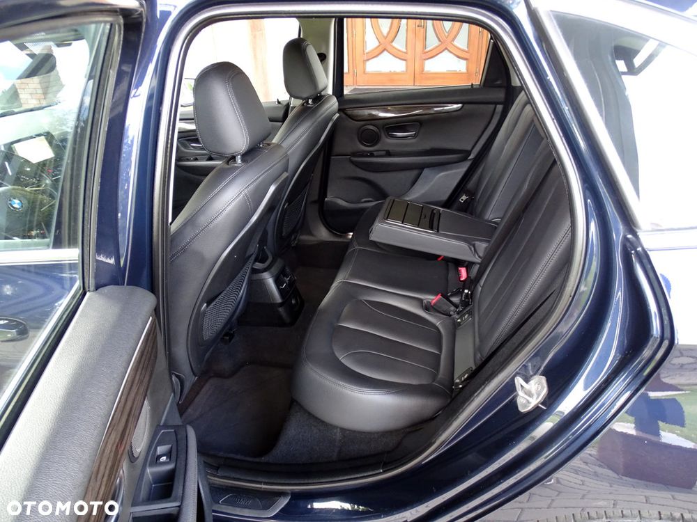 BMW Seria 2 216d Luxury Line - 15