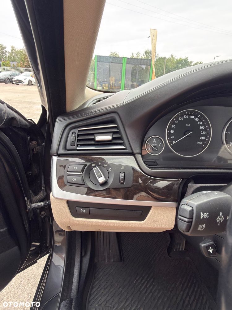 BMW Seria 5 - 8