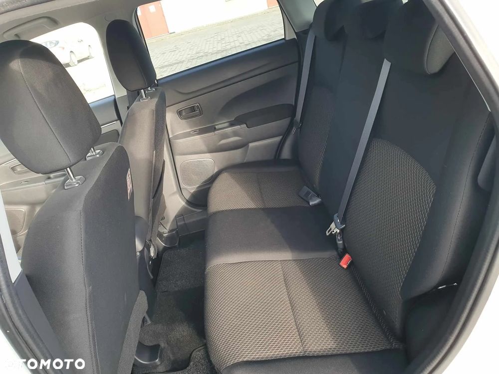 Mitsubishi ASX 1.6 DI-D 2WD Plus - 9