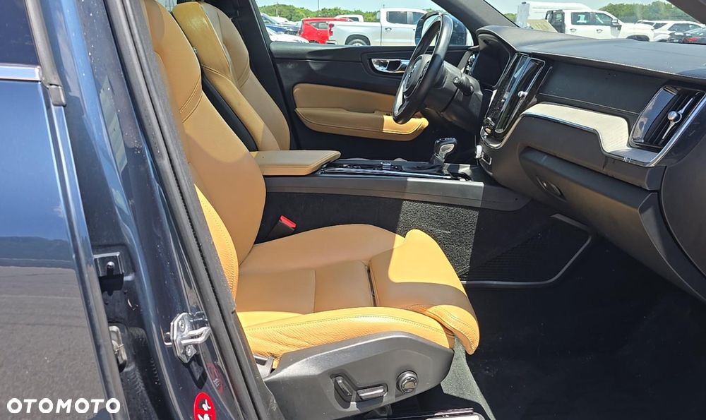 Volvo XC 60 - 14