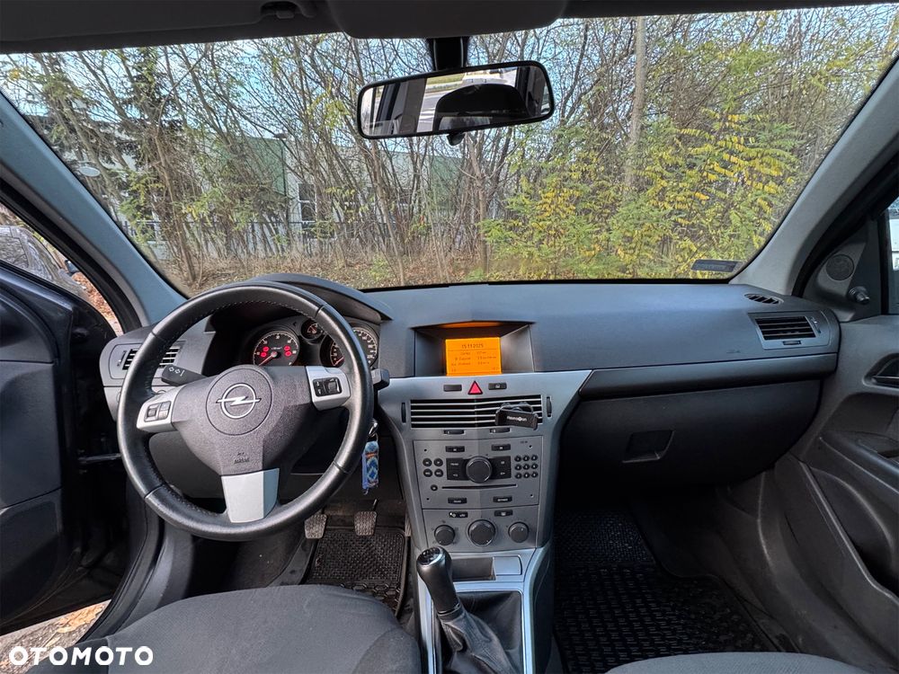 Opel Astra 1.7 CDTI - 15