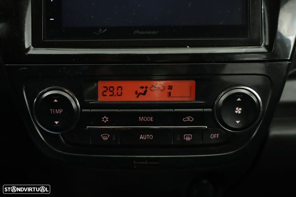 Mitsubishi Space Star 1.2 Connect Edition - 10