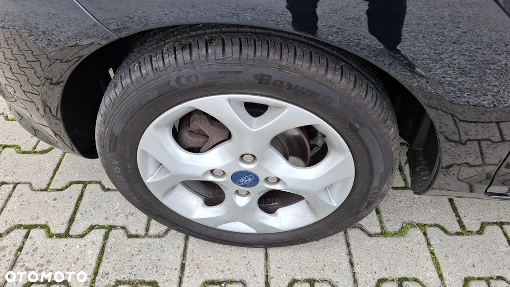 Ford Fiesta 1.6 Titanium - 13