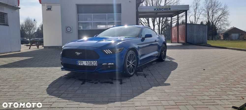 Ford Mustang 2.3 Eco Boost - 2