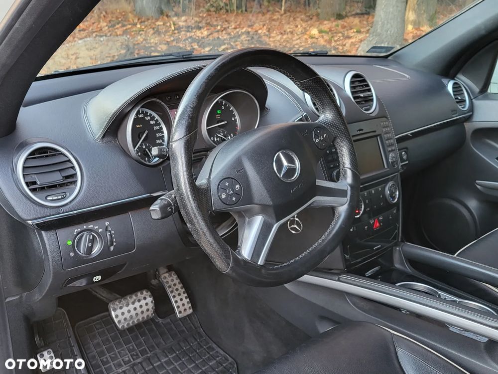 Mercedes-Benz Ml 2011 photo 5