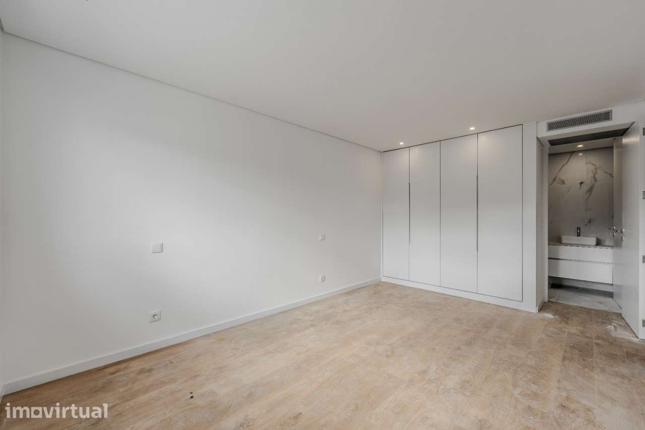 Apartamento, 2 quartos, Braga - Grande imagem: 2/20