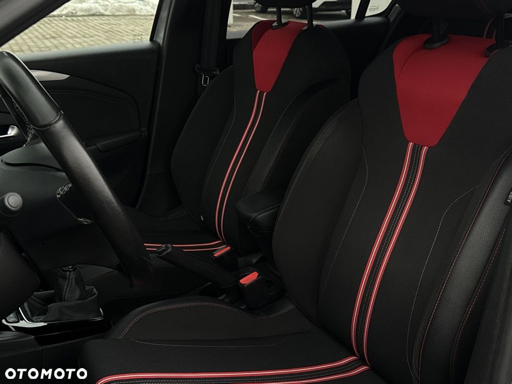 Opel Corsa 1.2 GS Line S&S - 10