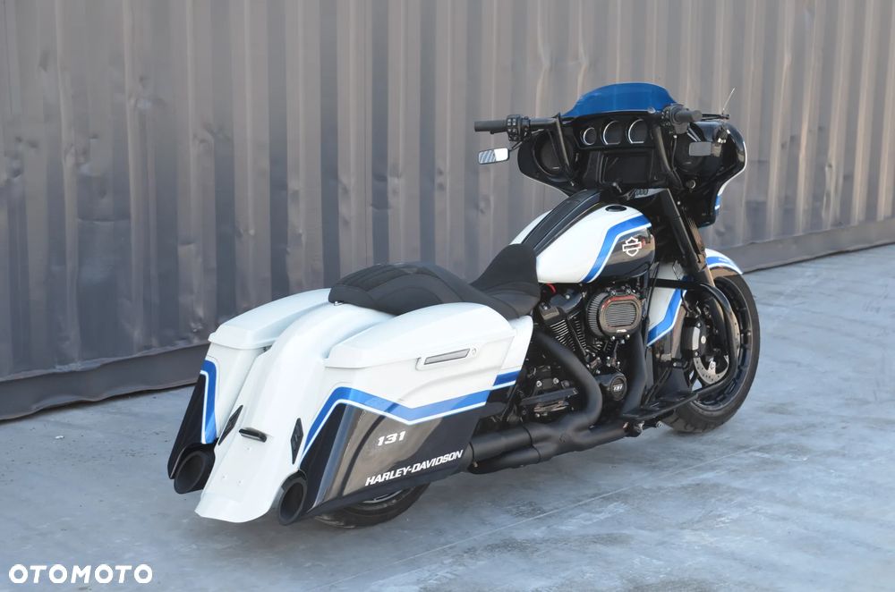 Harley-Davidson Touring Street Glide - 20