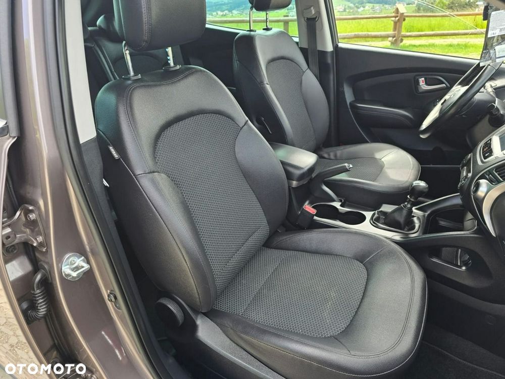 Hyundai ix35 - 25